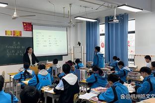 阿兹蒙：接下来还有很长的路要走，无论谁出场都必须帮助球队